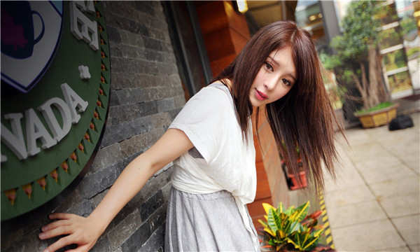 保亭想找一个女性生孩子给报酬-｛找个女人生孩子多少钱｝